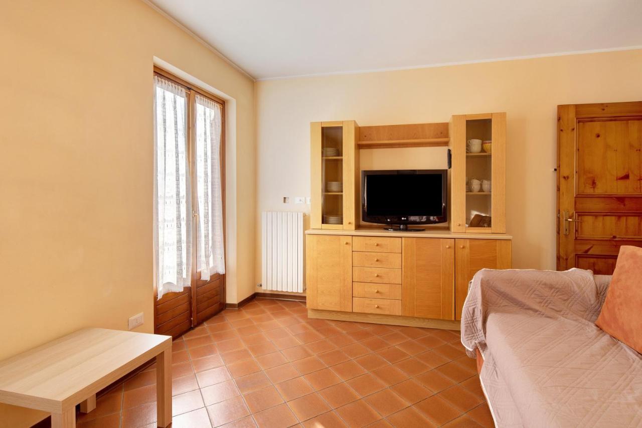 Chalet Meridiana Appartamento 3 Livigno Esterno foto